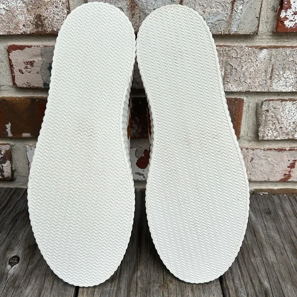 Western sneakers made from cowhide and leather well made high quality lace ups - Picture 8 of 10